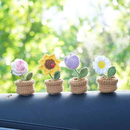 Mini Crochet Pookie Flower (LIMITED-EDITION)
